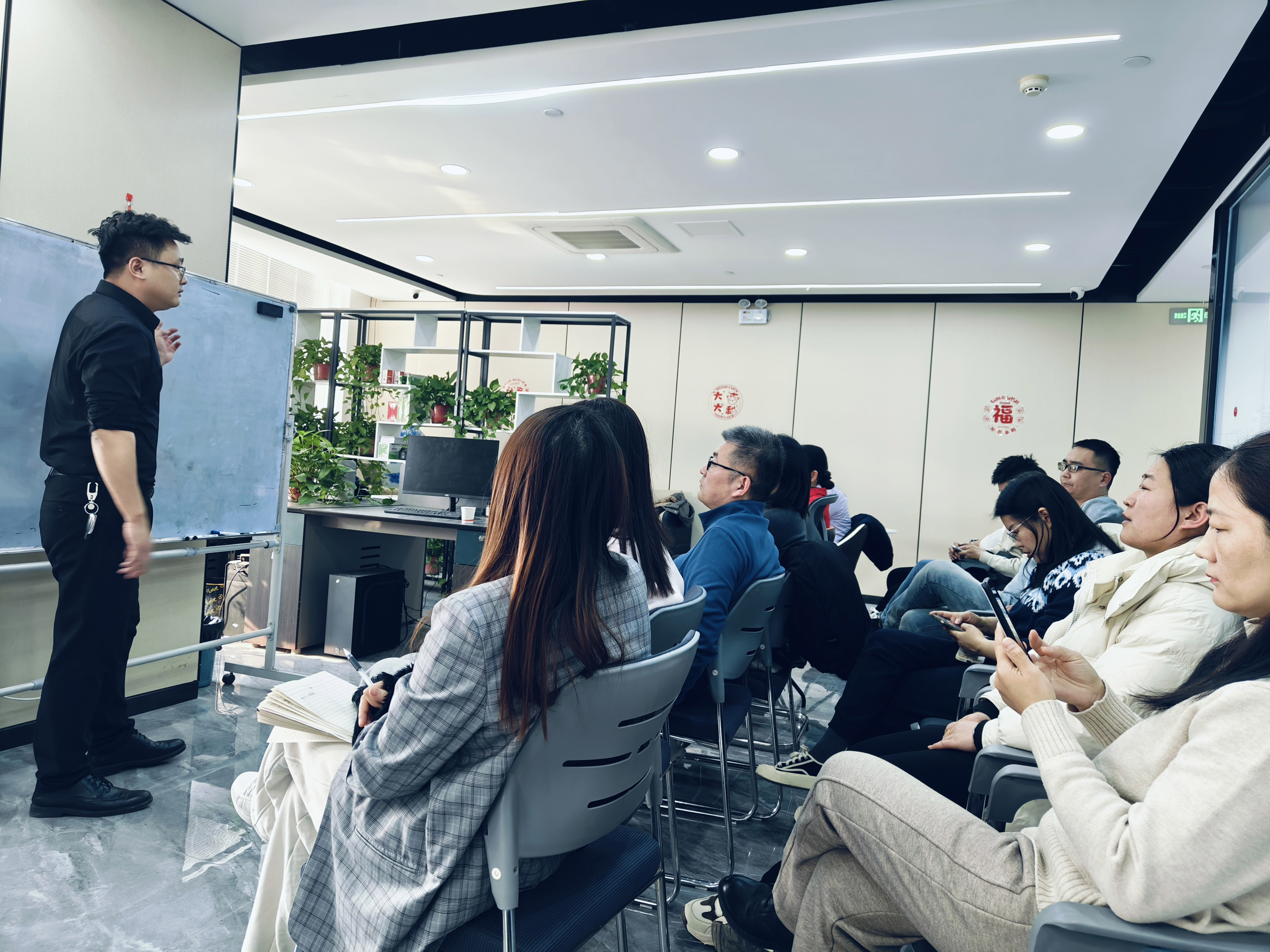 五分钟生活圈第三期项目规划首期动员会：开启社区全业态新征程